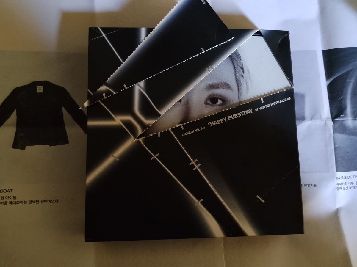 daddulove37's tweet photo. #wts album daredevil seungkwan ver,lengkap unsealed masih ada rpc nya ada seungkwan,vernon,mingyu,dino  110k bisa nego

-harga exclude packing adm 🍊
-bisa splitpay / full co
-co by 🍊 https://t.co/5qFm75HzAv