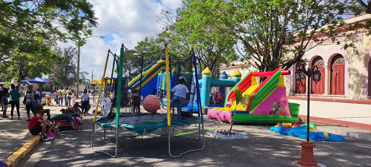 Islavisión tweet media