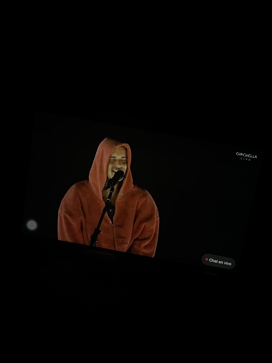 danielatorresof's tweet photo. Yo solo quiero ver esa sonrisa en vivo🫶🏻
@justinbieber #Coachella #bieberchella https://t.co/crnq03nTcV