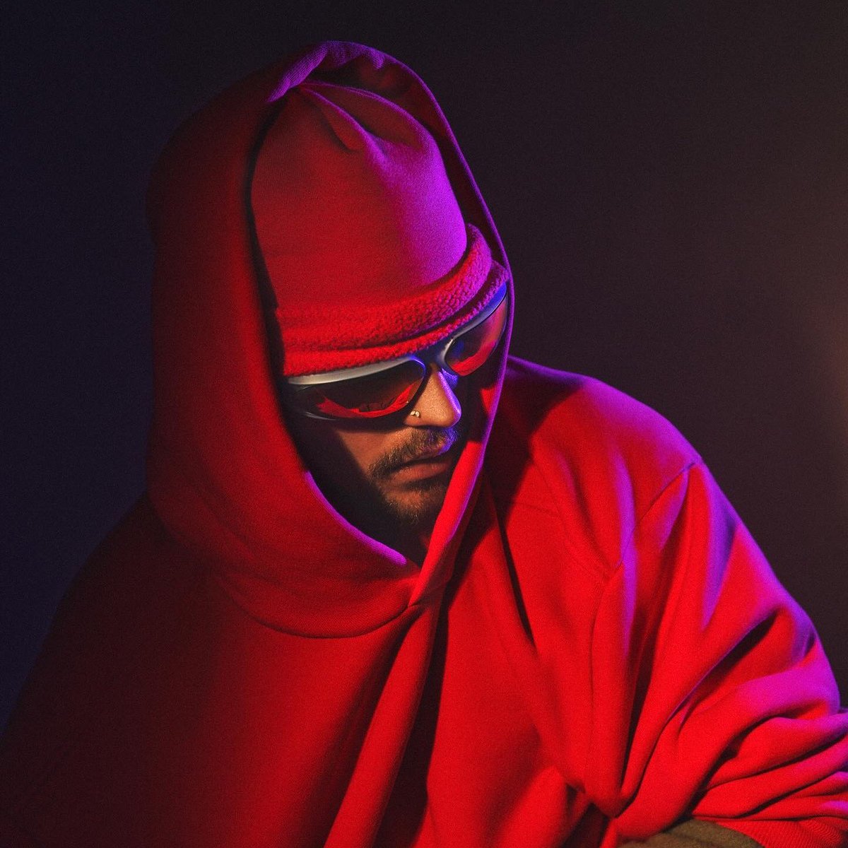 naaza🖤 tweet media