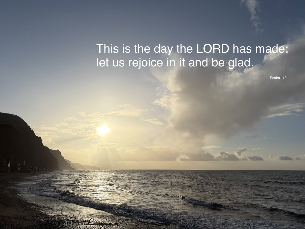 Sacred Tweets tweet media