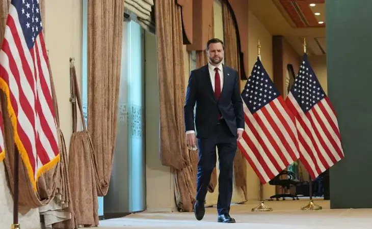 desopinion.com tweet media