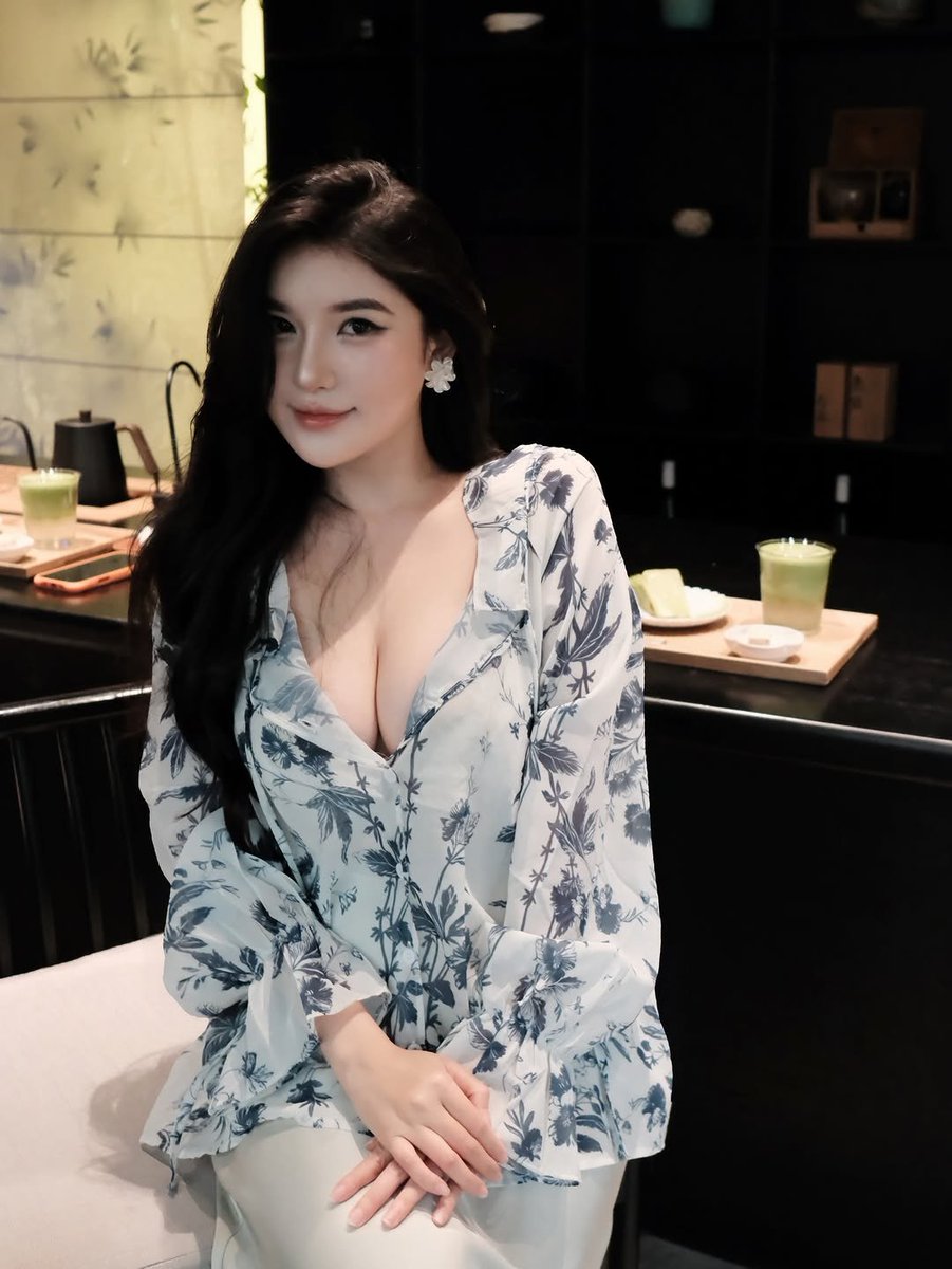 Mỹ Linh tweet media