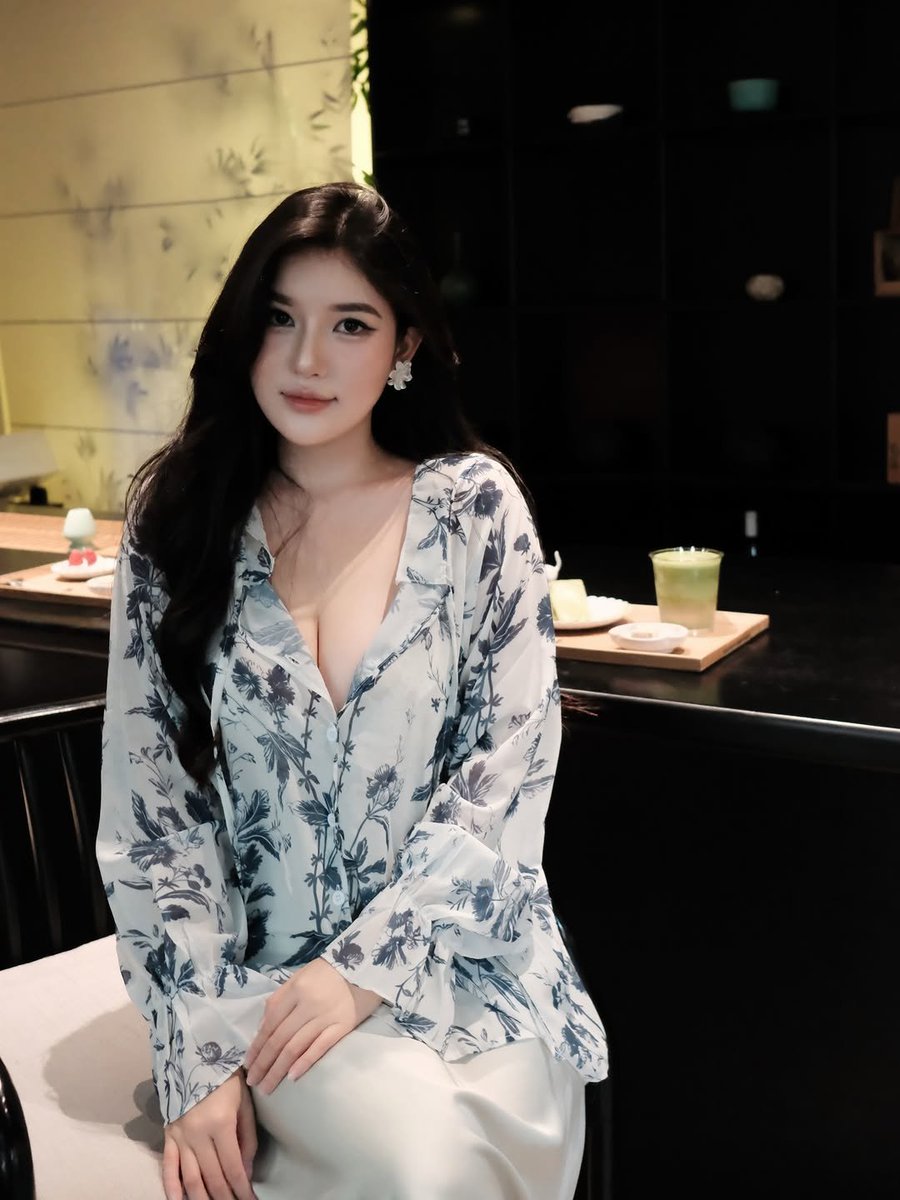 Mỹ Linh tweet media