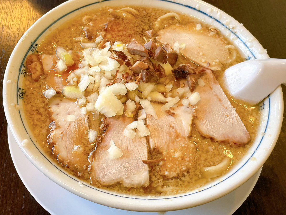 あどるさん tweet media