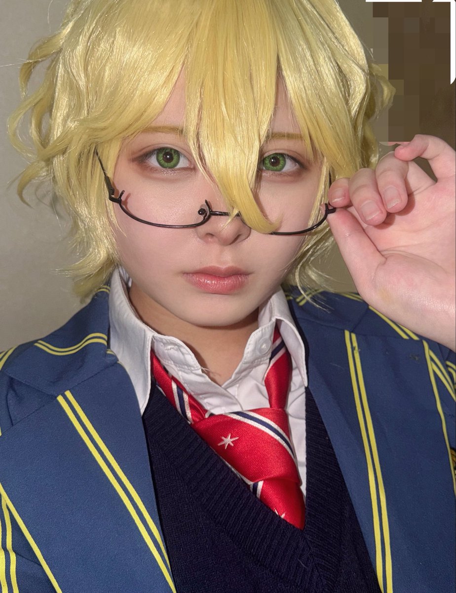 もんめ tweet media