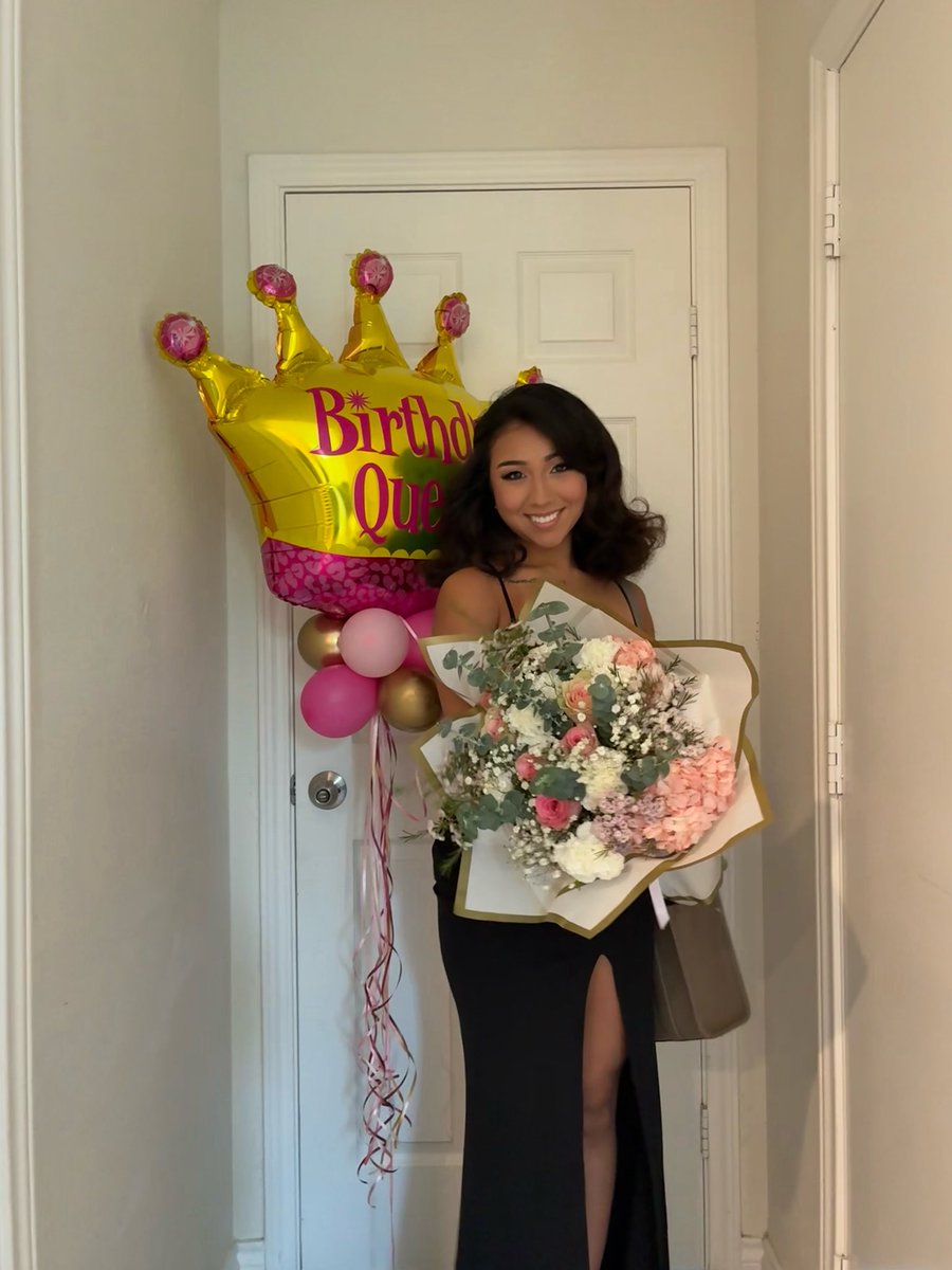 liora vane tweet media