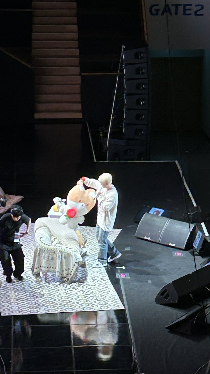 쿵이.. tweet media