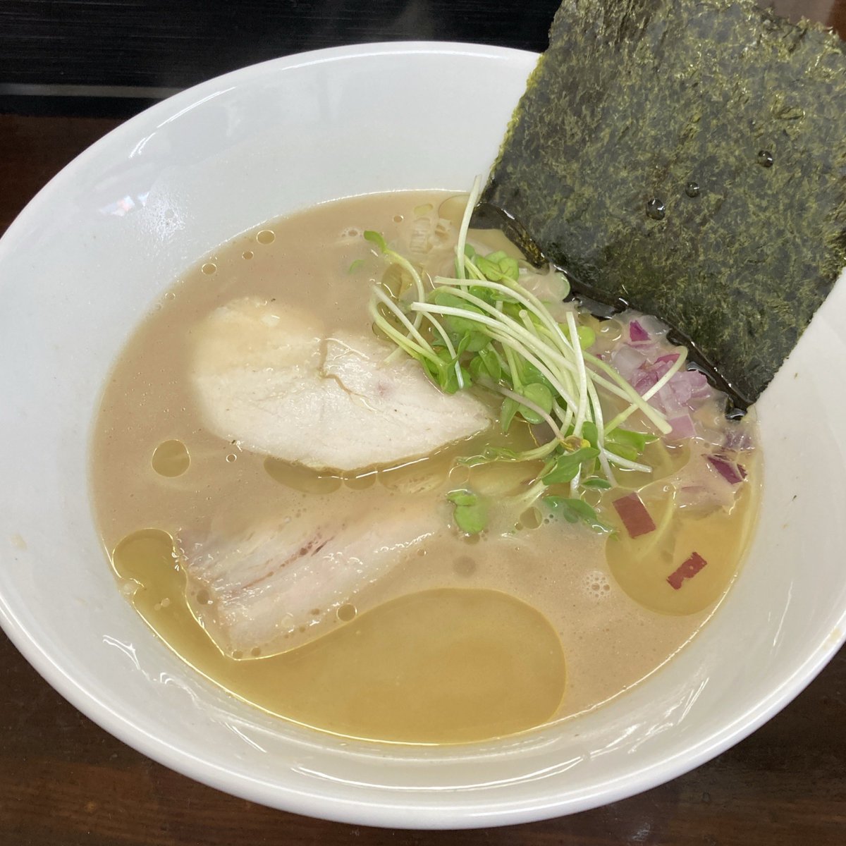 ぐ～す tweet media