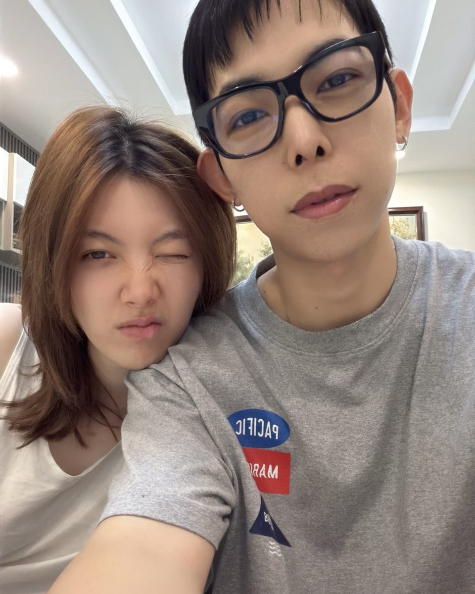 Running Lucifer tweet media