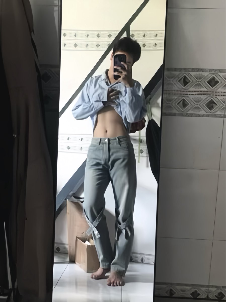 Slim 1m7 tweet media