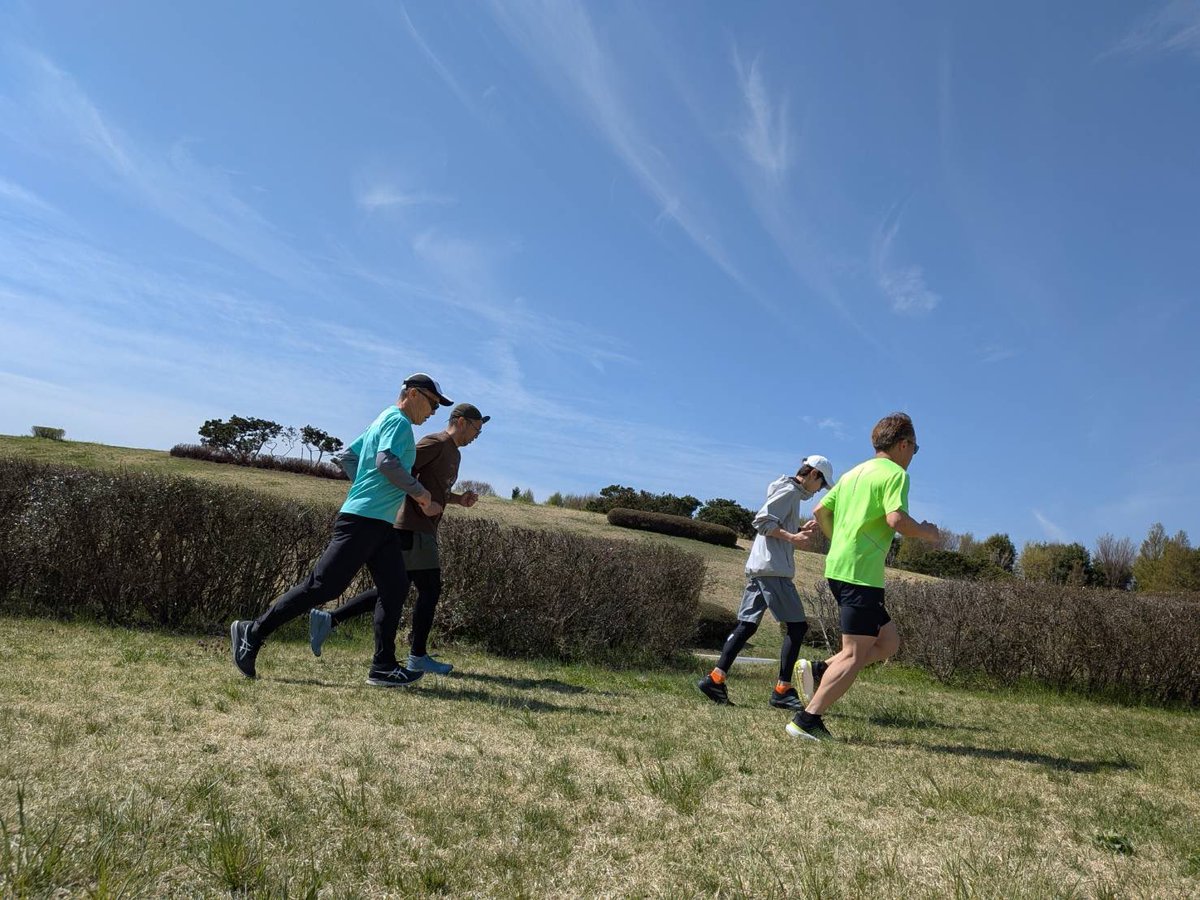 Chushinmrc's tweet photo. 本日4月定期練習会を開催しました！

来週は　#長野マラソン 🏃‍♂️🏃‍♀️
ドリルとジョグを中心に行いました！

気温も上がってランニング日和☀️
たくさんの方にご参加いただきありがとうございました✨

次回は5/10(日)の予定です。

#chushinmrc https://t.co/VAA28w81F4