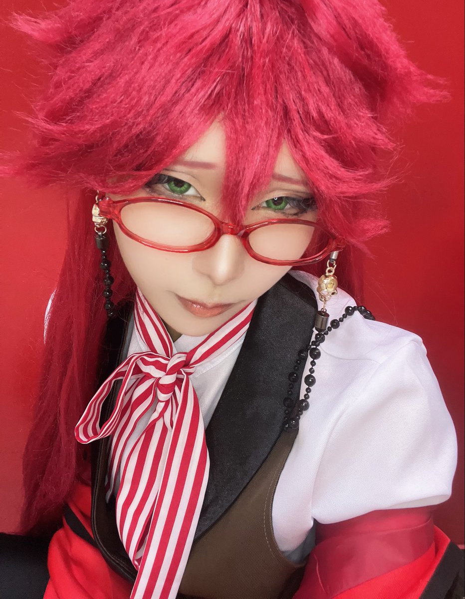 えむこ tweet media