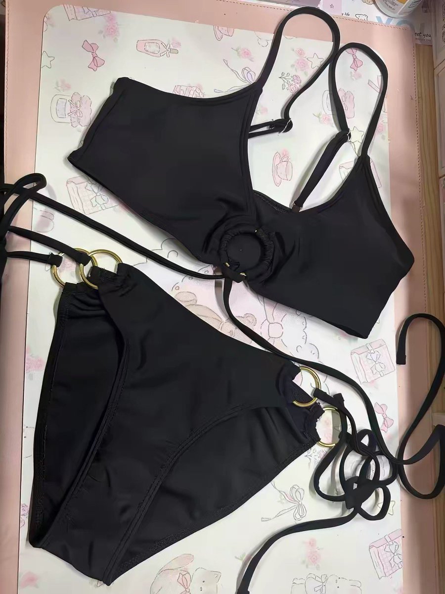 美女的乱78糟 （S） tweet media