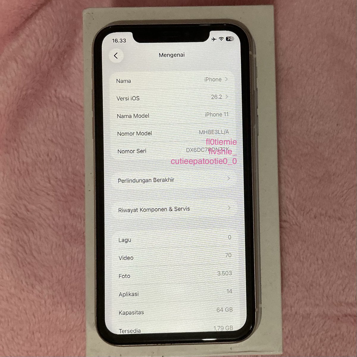 fl0tiemi's tweet photo. WTS (Want To Sell  /  jual  dijual) 
iPhone 11 64gb putih ex inter  bh  77%
💰3  juta nego 
dom bangka belitung 
link  shopee  :  https://t.co/sNC1qFrMK3 #wts #zonauang #zonabu #zonajual https://t.co/zcza9vorBz