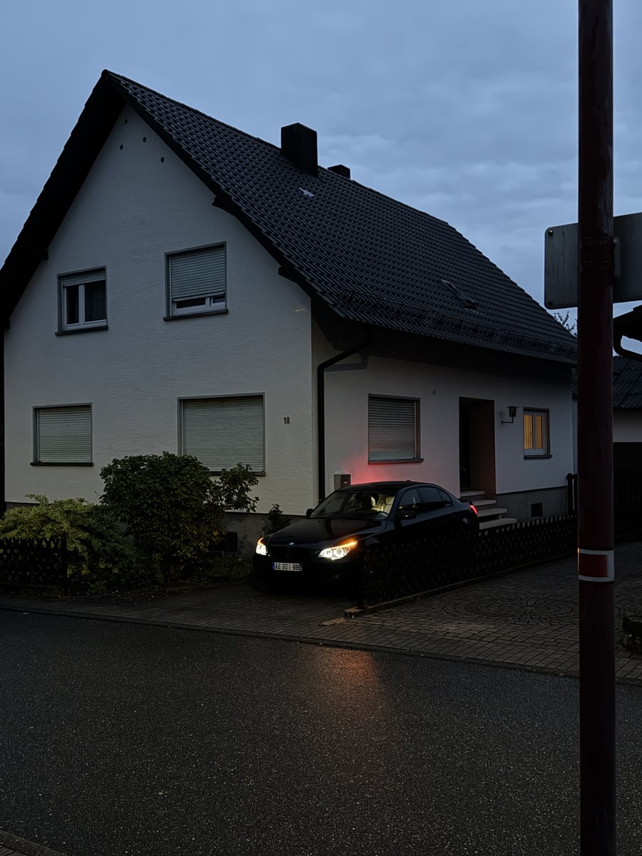 /// retour à la soufFrance tweet media