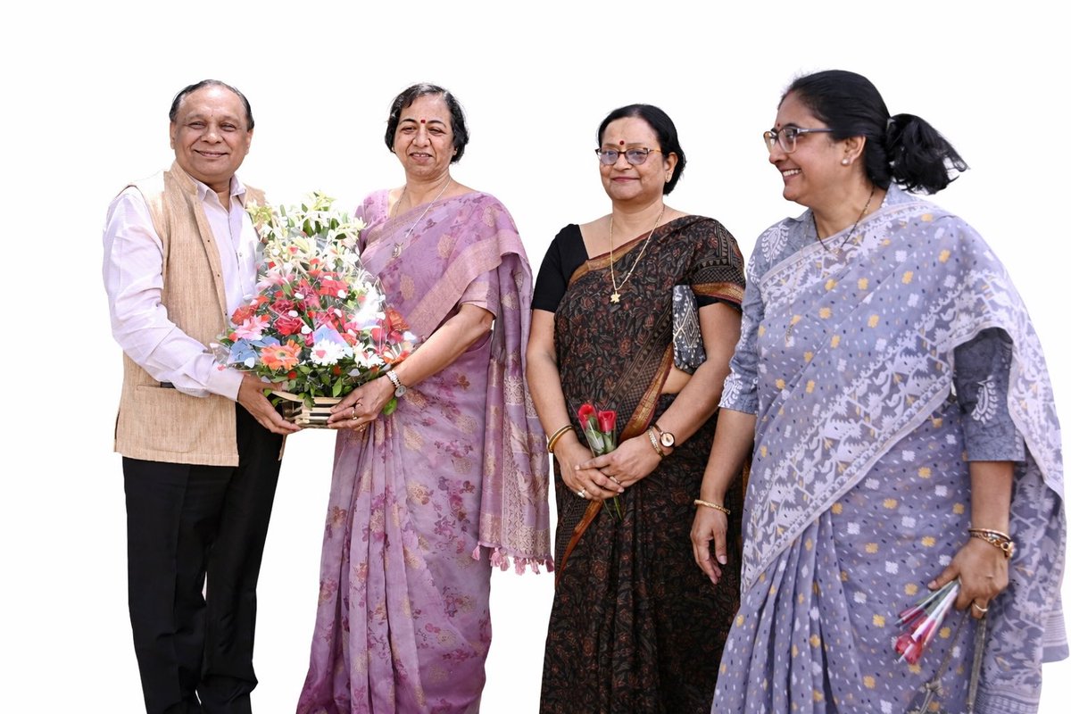 ChemistryDepar1's tweet photo. LU VC Inaugurates HRMS Facility | Dept. of Chemistry
Prof. J.P. Saini, VC, LU, inaugurated the HRMS Facility under DBT-BUILDER Progm. on 11 Apr ’26. Event coordinated by Prof. Monisha Banerjee (Project Coord) &amp; Prof. Abha Bishnoi,HoD, Dept. of Chemistry, with faculty members. https://t.co/Xz5f01Sfza