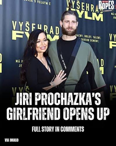 Martys Hairline tweet media