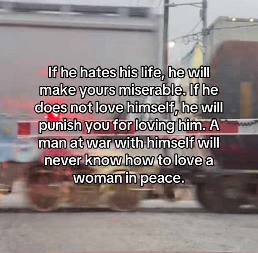 𐚁 (@kaylavosss) on Twitter photo 