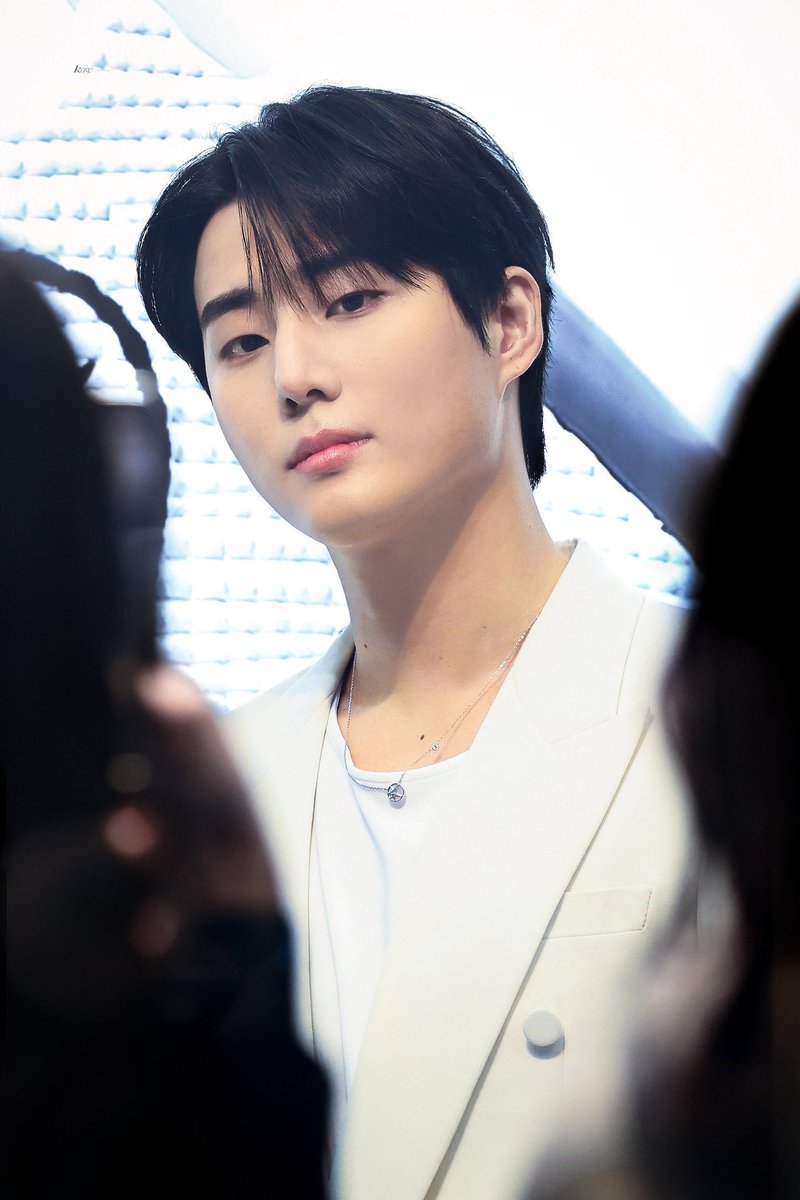 영현님 얼굴이 너무 잘하셔.♡♡