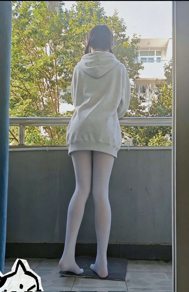 1004foxmao's tweet photo. 为生计而发愁中
#男娘 #femboy https://t.co/rGLxrs9PL7