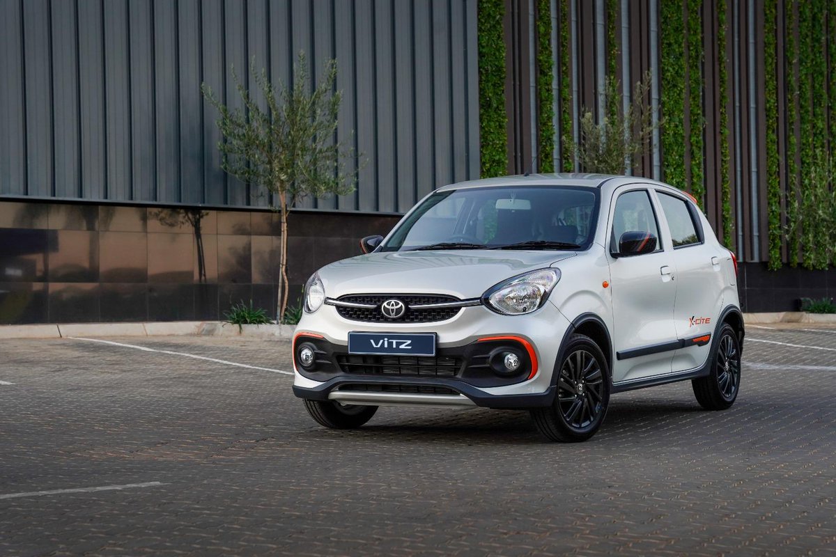 AutoTraderSA's tweet image. The cheapest car to maintain in SA... is it the one you think? We’ve crunched the numbers on the most popular #hatchbacks and #SUVs to see who wins the 'Best Budget' crown. bit.ly/WhatIsTheCheap…
#CarTips #BudgetHacks