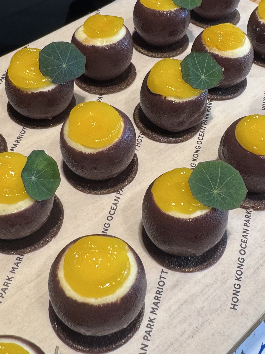 見るだけ👹
食べない👹
血涙🩸🩸🩸