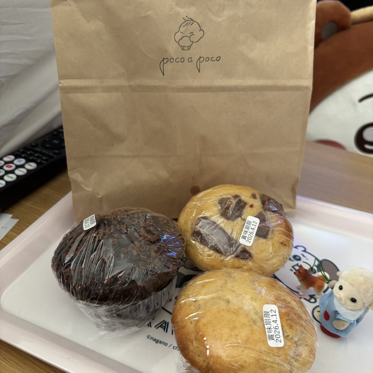 deppa_to_hituji's tweet photo. よっちゃんご紹介のマフィン〜!!
美味しくて一気にふたつ食べちゃった
もっとたくさん買えばよかった🥹
#pocoapoco https://t.co/oGyALXChqi