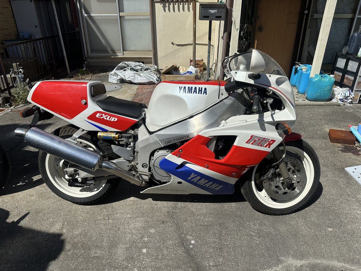 shoji1615owa8's tweet image. ガレージからOW01引っ張り出したけど、車重で重いんじゃなくて色んな動く所が重すぎて無理ゲーってなった。