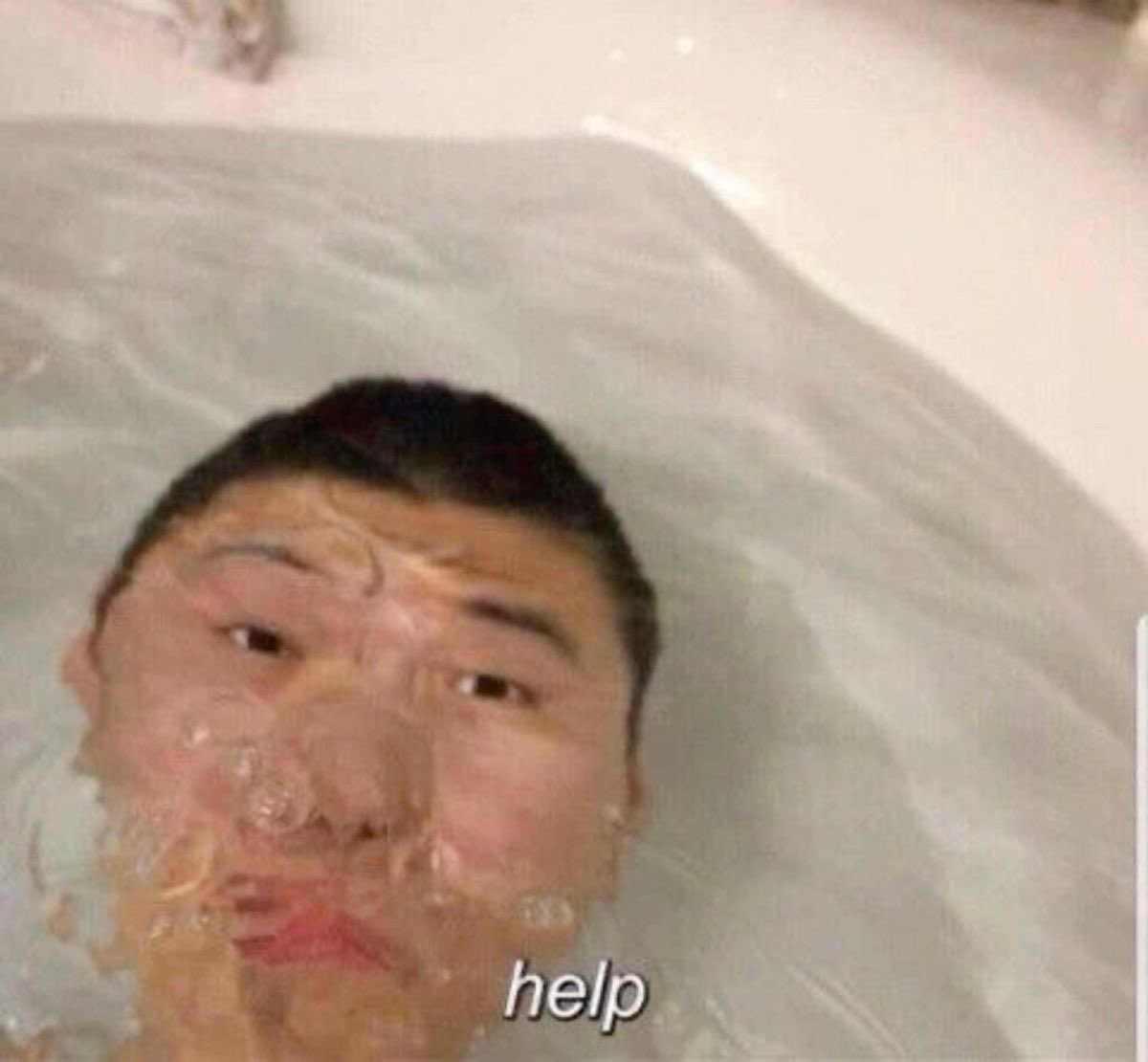 うえま tweet media