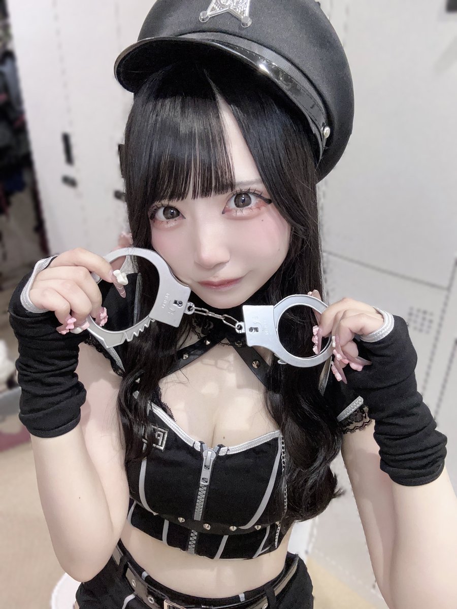 今日は17-23:30ポリスです🚓🚨
会える人いますかー、自首まってます✊🏻