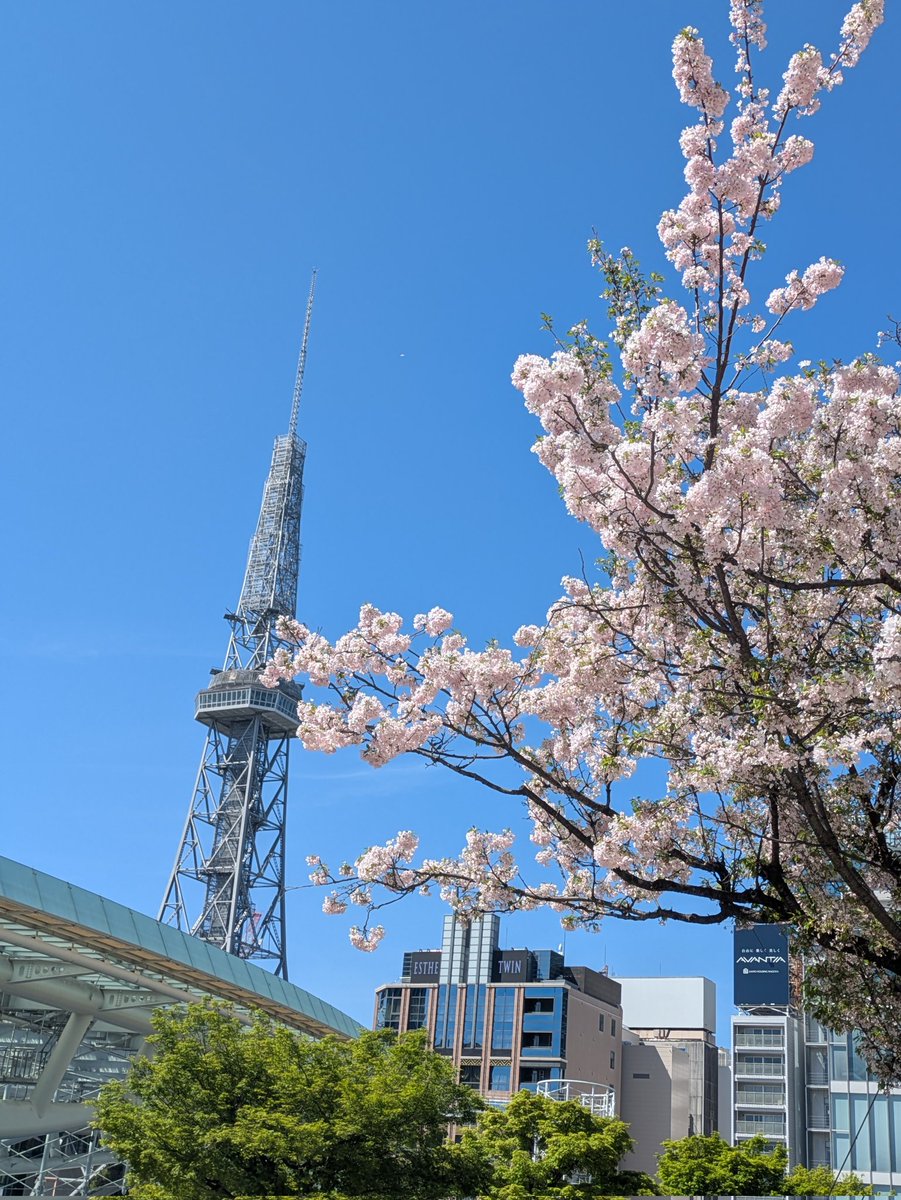 E٩(๑❛ᴗ❛๑)۶K tweet media