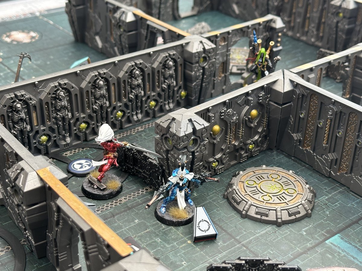 ウォーハンマー町田 tweet media