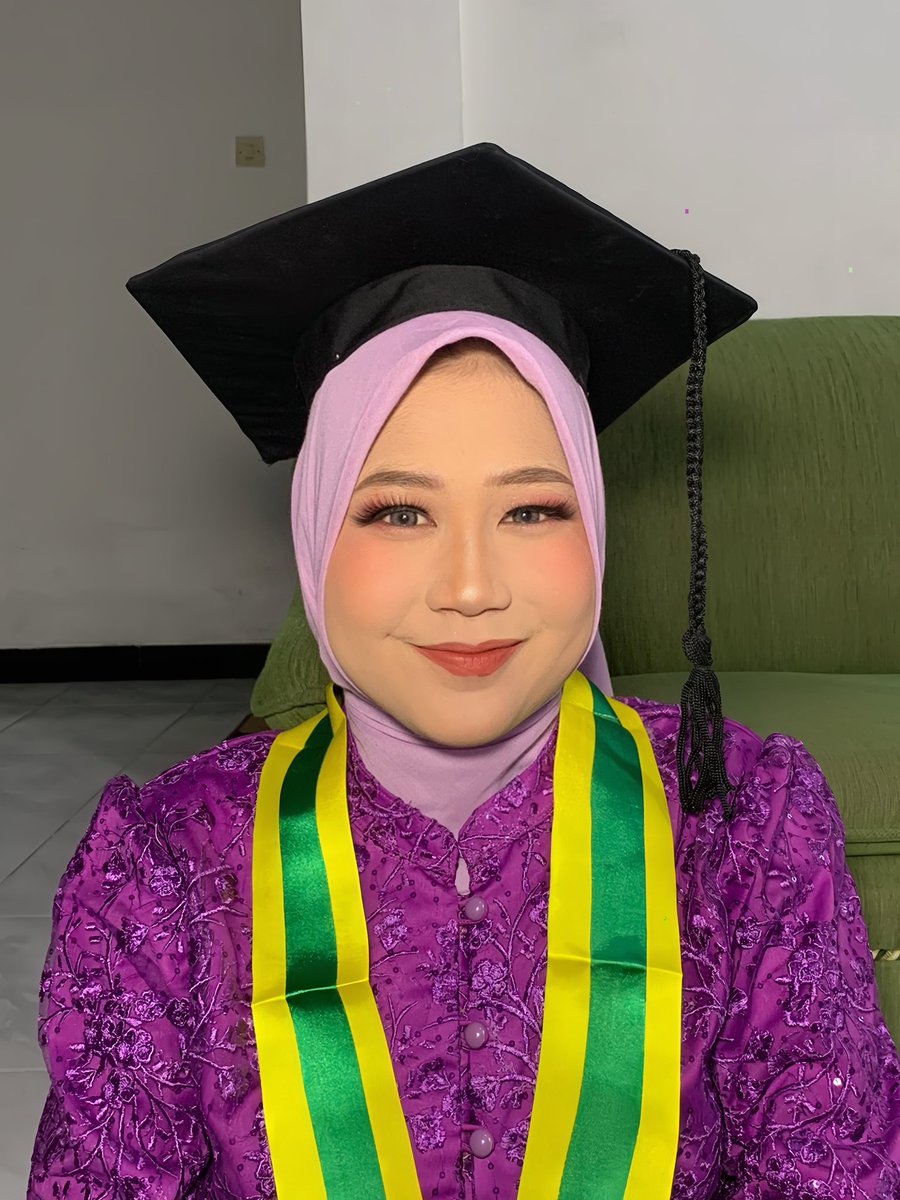 💄MUA Jogja tweet media
