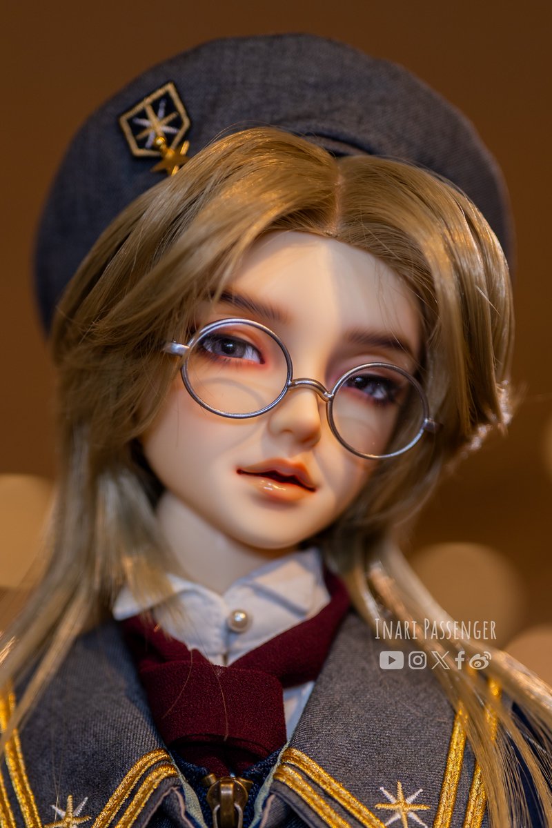 InariPassenger's tweet image. レダ・ヴェニル 星間学寮Ver.

リプ欄に続きます↓

#スーパードルフィー　#ボークス
#bjd #星響祭 #星間学寮