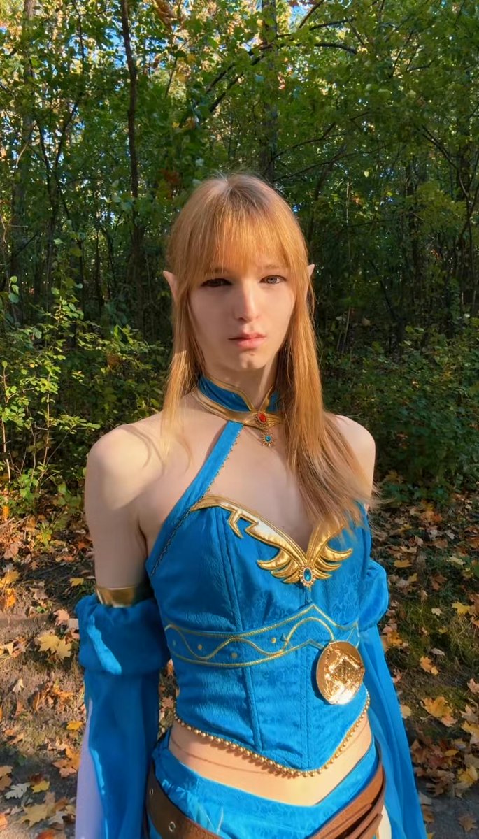IceRice05's tweet photo. Zelda Cosplay! ✨🦋
#zelda #cosplay #ootd #zeldacosplay #trending https://t.co/OIcjdQLvNG