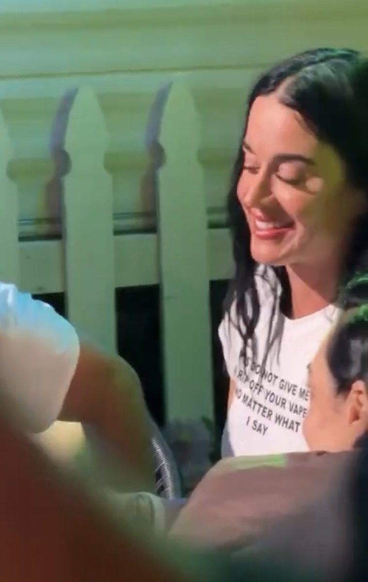 Katy Perry Activity tweet media