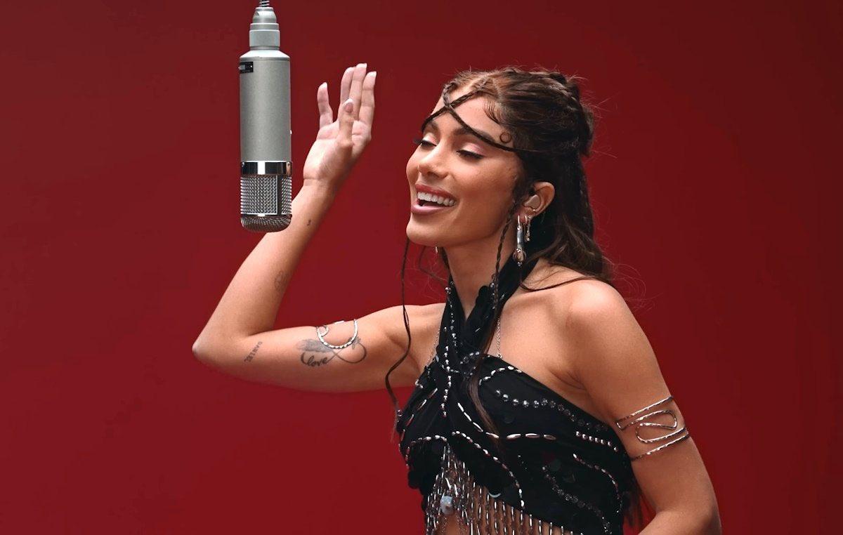 Anitta Press tweet media