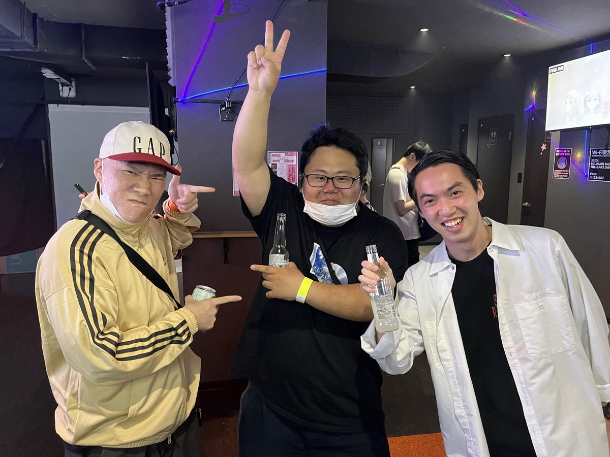 ぽんすけ tweet media