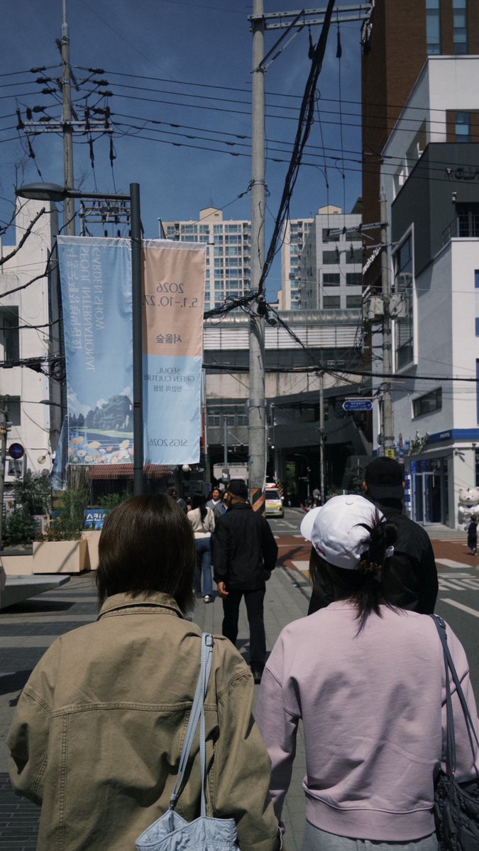 en εїɞ tweet media