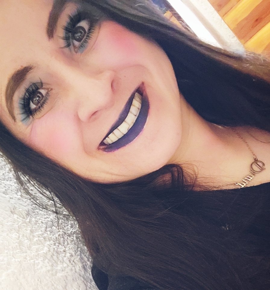 DayanPattyto's tweet image. #me💜💜💜