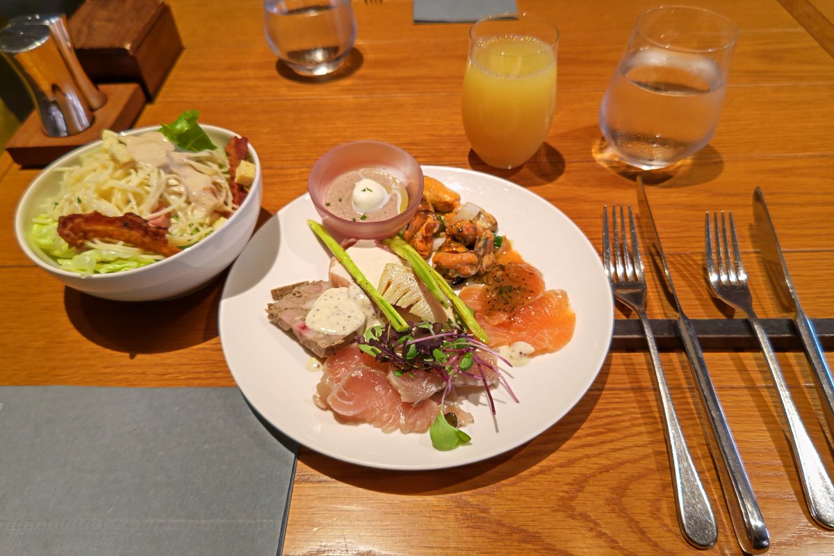 シャルル・ボイル（シャル） tweet media