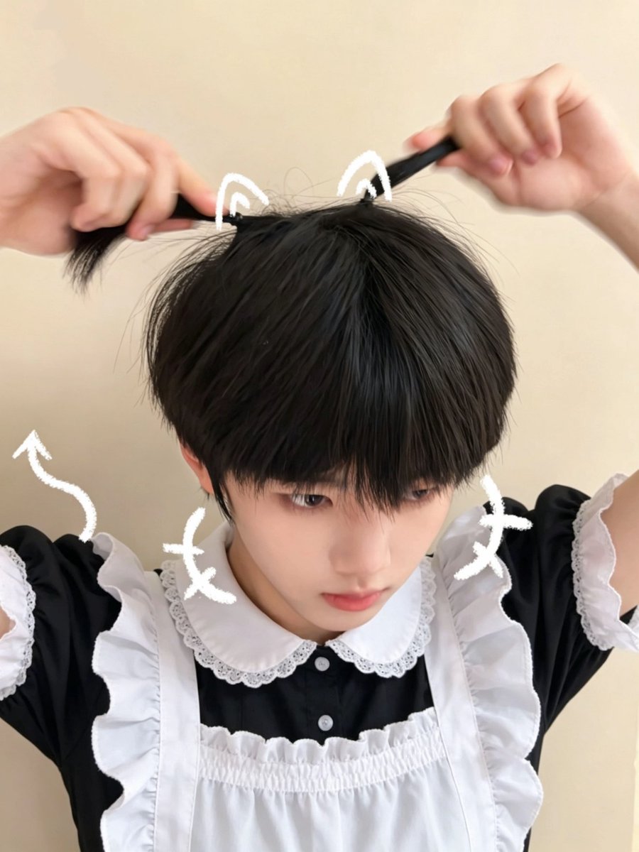 ha1ley209's tweet photo. 你让他穿上女仆装扎小辫子他也只会努他那个小嘴 你让他撅起屁股让你吃他的粉嫩白虎逼他也只会把脸捂起来然后乖乖掀起裙角说主人请享用 这就是张函蕊 https://t.co/No2hIIqi2C
