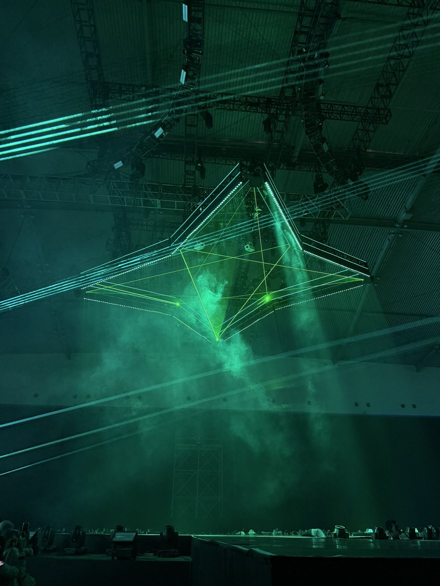 🌈이제로🖍️ tweet media