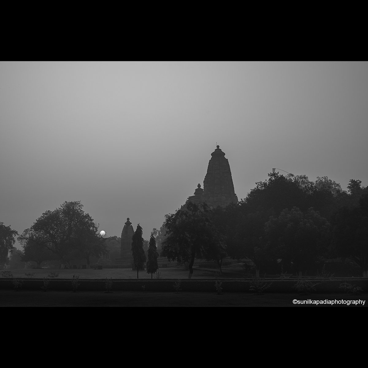 SunilKapadia19's tweet image. _SSK1472 Time For Morning Prayers. BW
Buy This Photo Art Print 
#time #morning #prayers #blackandwhite #Hindutemple #Laxmanatemple #sunrise #garden #trees #landscape #serene #serenity #tranquil #tranquility #peaceful #divine #atmosphere #spiritual #Khajuraho #MadhyaPradesh #India