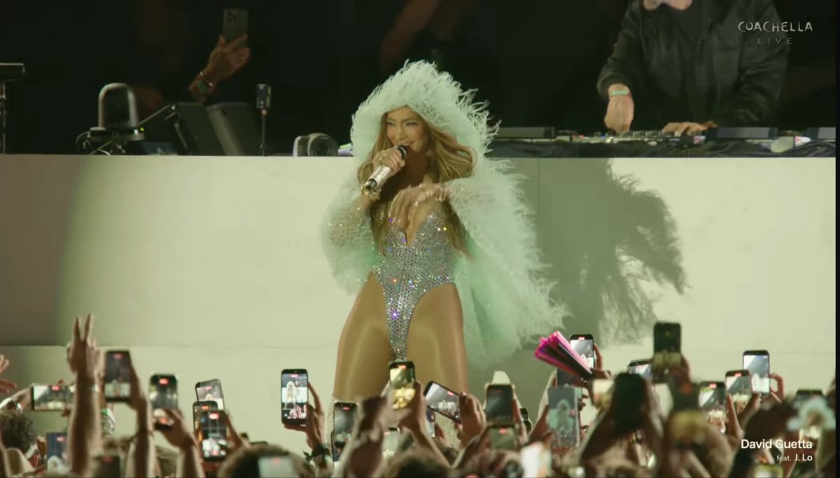 JLOCHELLAAA BABYYY!!! AHHH WHAT A TREAT😍 <a href="/davidguetta/">David Guetta</a> brought out @jlo just now at <a href="/coachella/">Coachella</a> so happy I stayed up to watch!!! You looked &amp; sounded magical!!!✨✨ wish was there in person!!! WOWW!! #SaveMeTonight 🎶