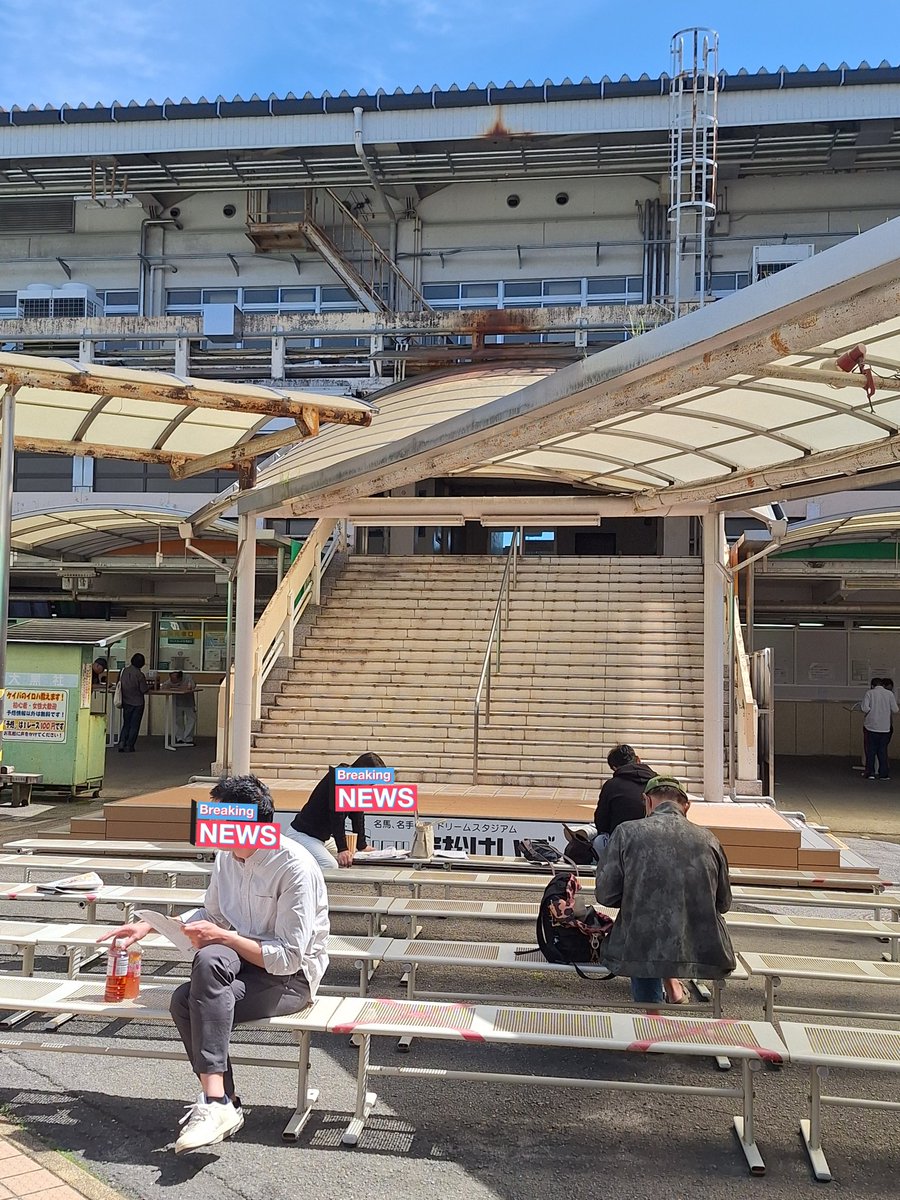 holeecrab tweet media