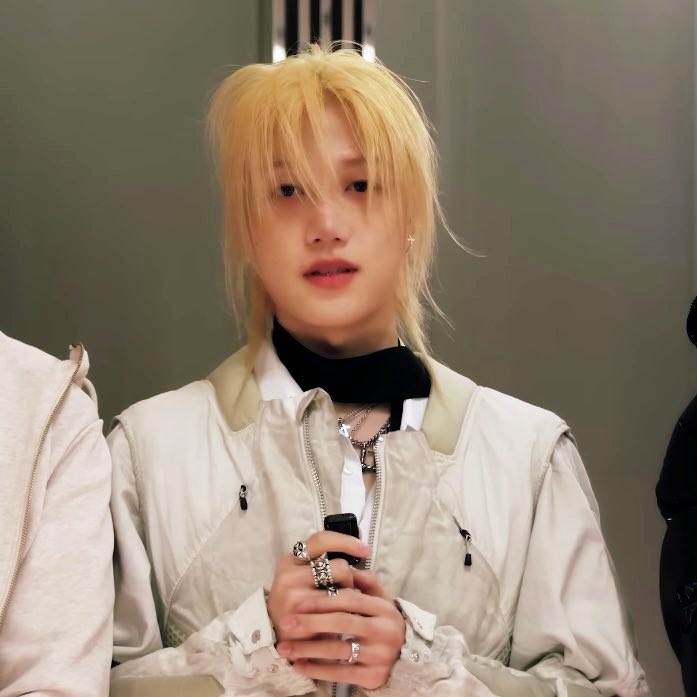 antigone | 𝜗𝜚˚⋆ | ₍˄·͈༝·͈˄*₎◞ ̑̑ tweet media