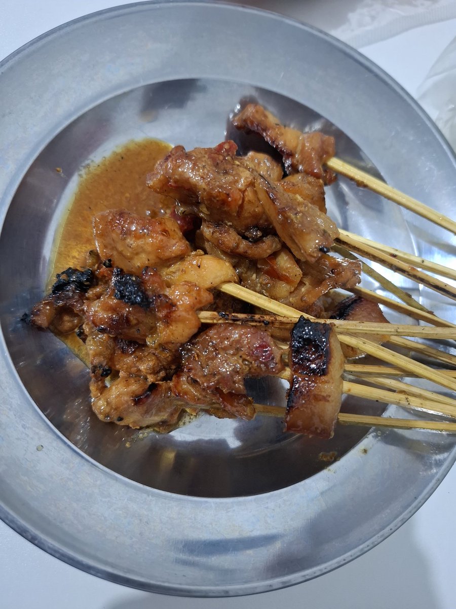 celine⁷⊙⊝⊜ tweet media