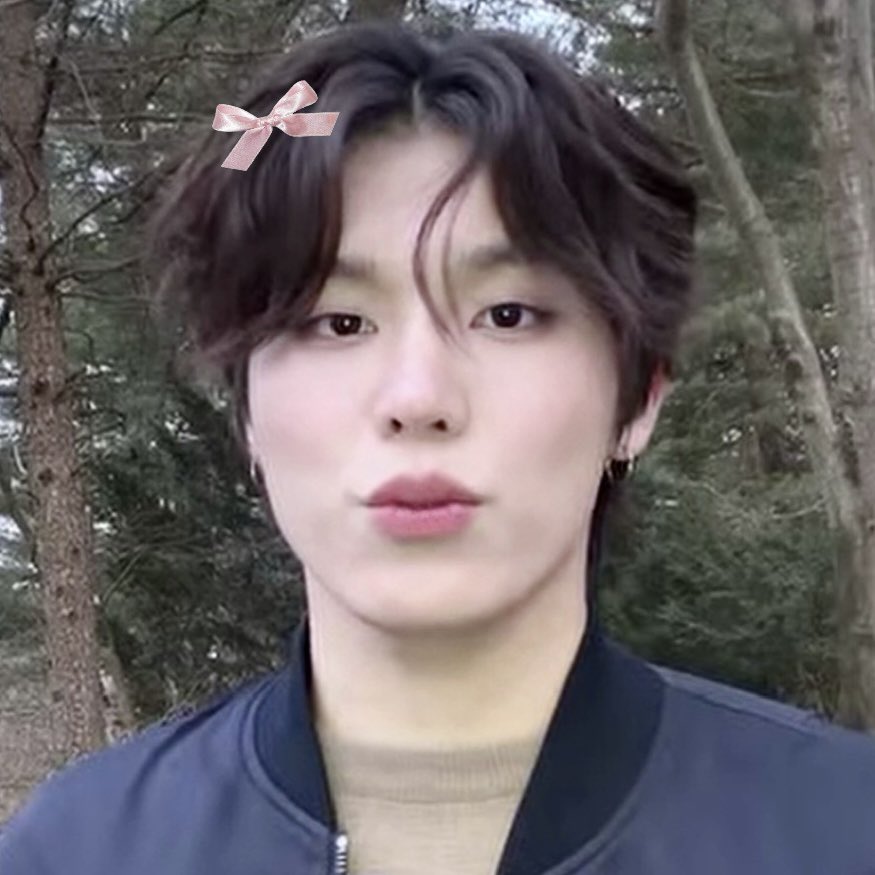 syq.🎀 tweet media